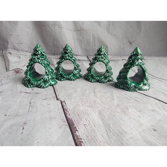 Vintage Ceramic Christmas Tree Napkin Rings Napkin Holders Set Of 4 MCM - Picture 1 of 11